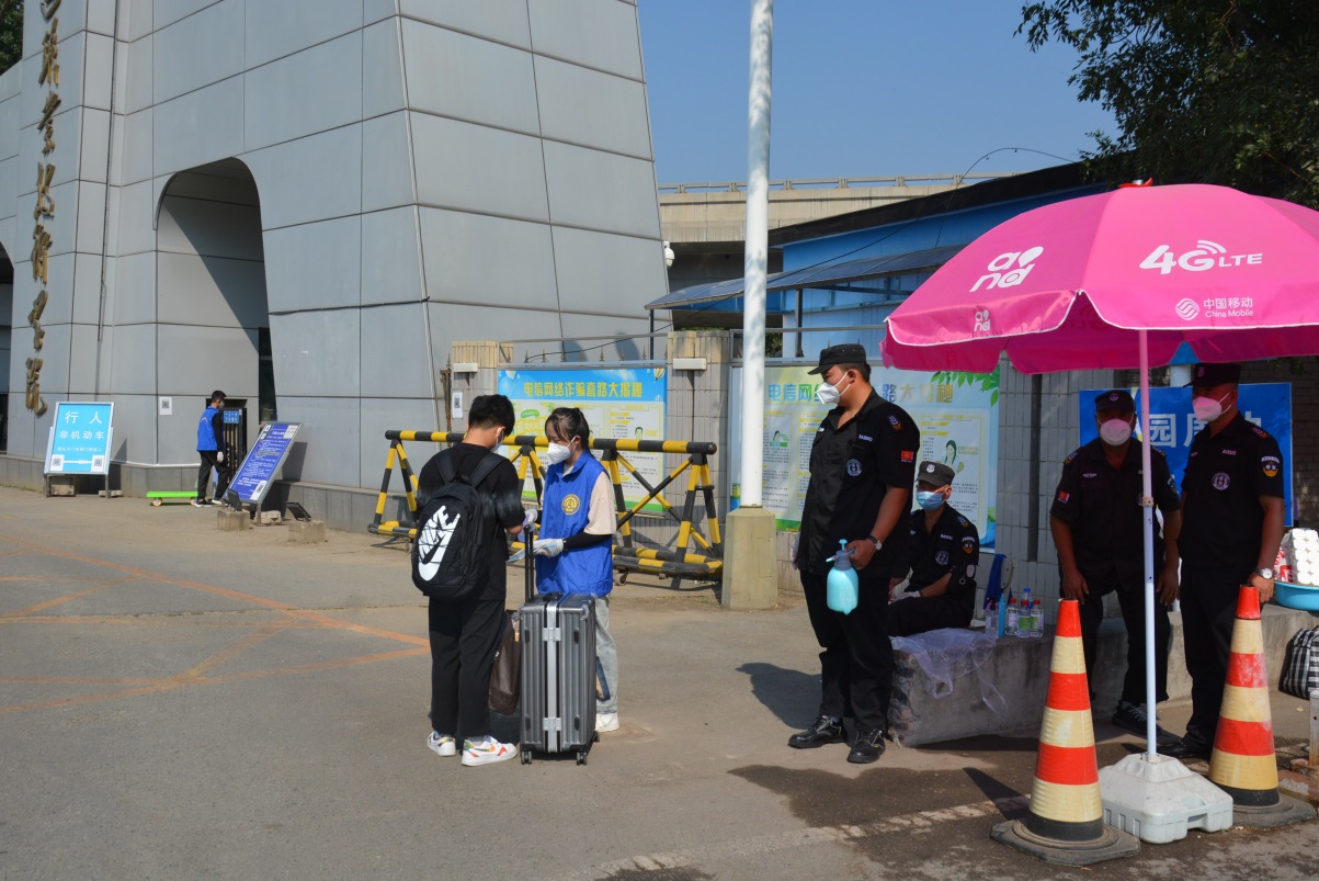 说明: I:\新闻稿、微信公众号\上传资料\2022年7-12月\2022.9.27路桥系迎新新闻稿\迎新新闻稿所用照片\9.JPG