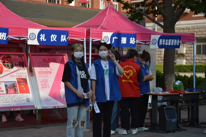 说明: I:\新闻稿、微信公众号\上传资料\2022年7-12月\2022.9.27路桥系迎新新闻稿\迎新新闻稿所用照片\18.jpg